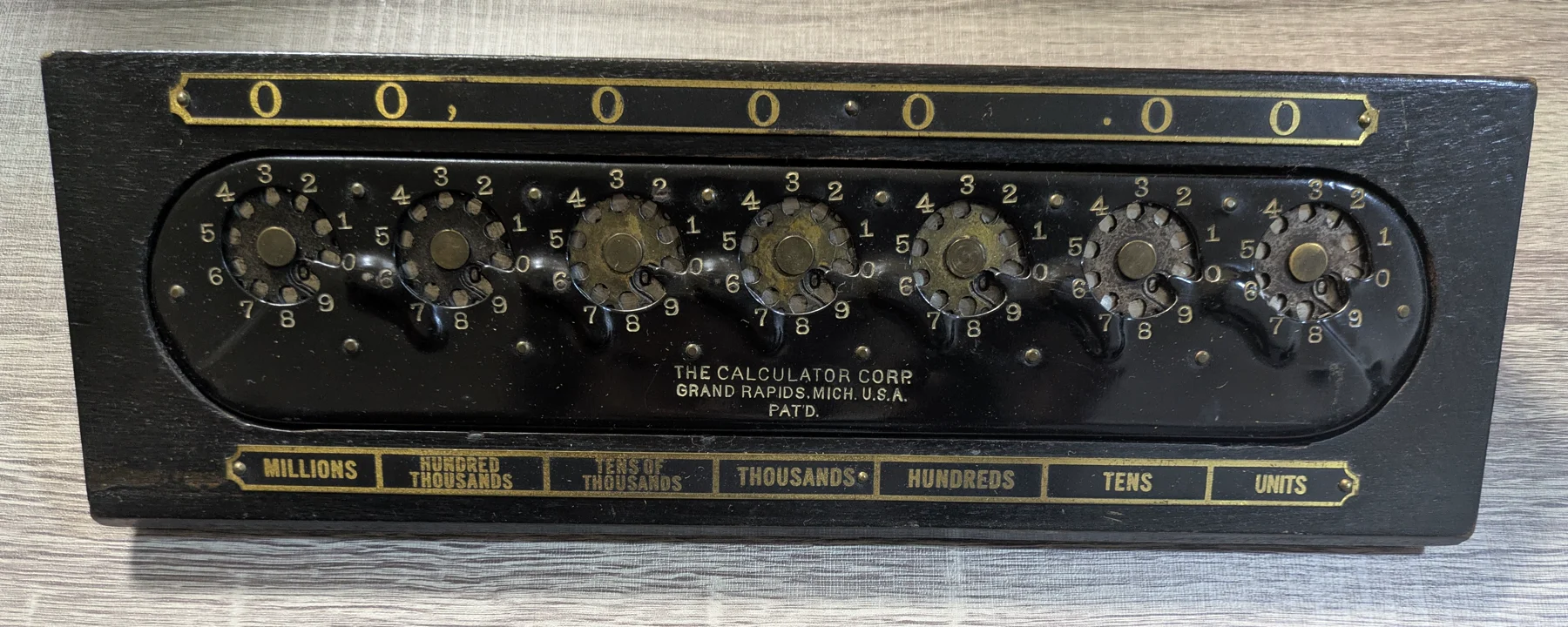 【レトロ】The Calculator 1世紀以上前のダイヤル式加算機